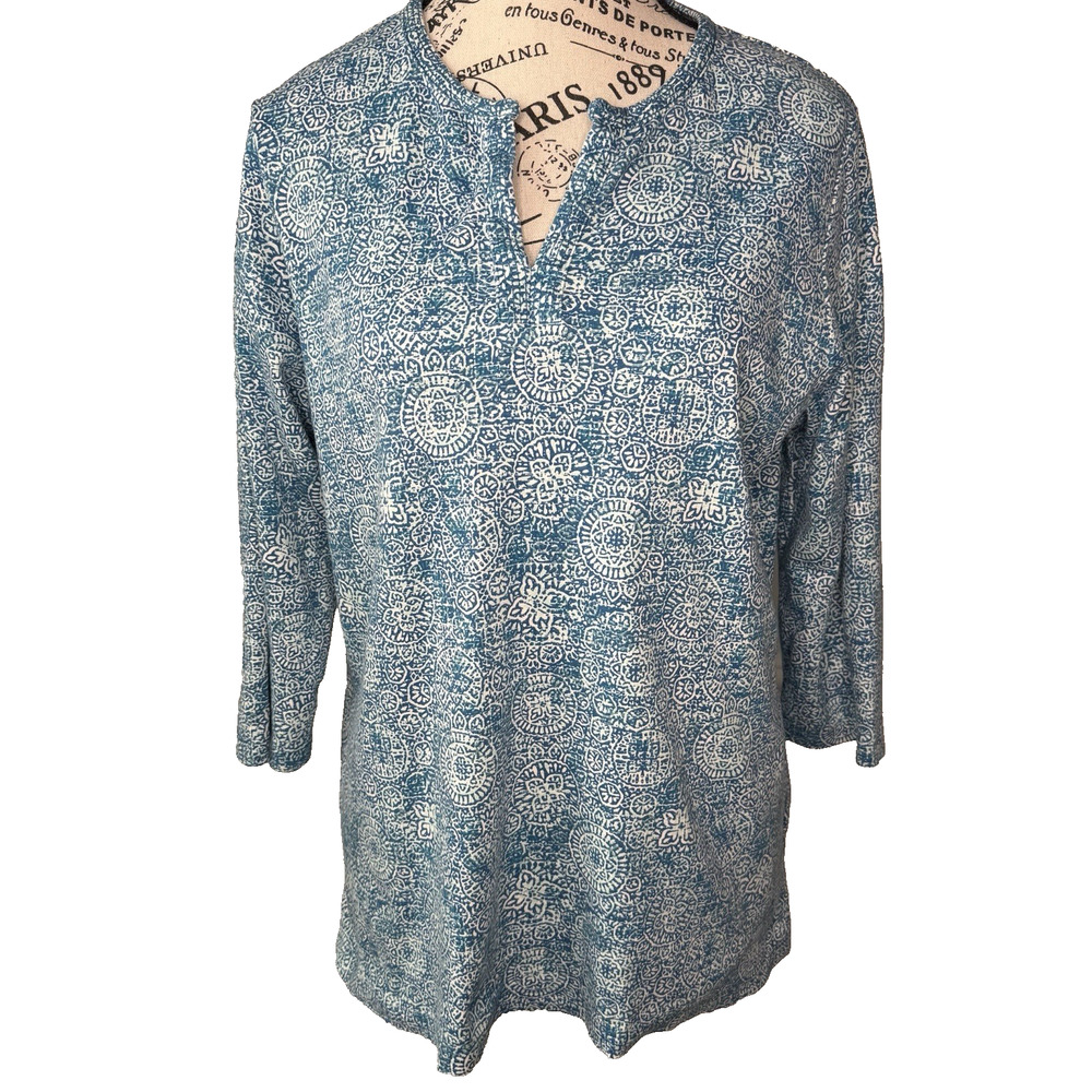 LL Bean Women’s T-Shirt Large Petite 3/4 Sleeves Turquoise & White